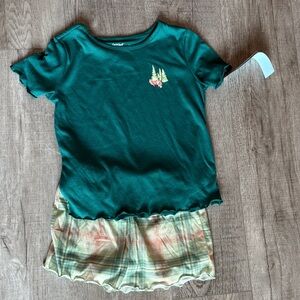 NWTs Cat & Jack Pajama set dark Green T-Shirt w/fox and Plaid shorts